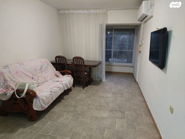 הרב הרצוג 12