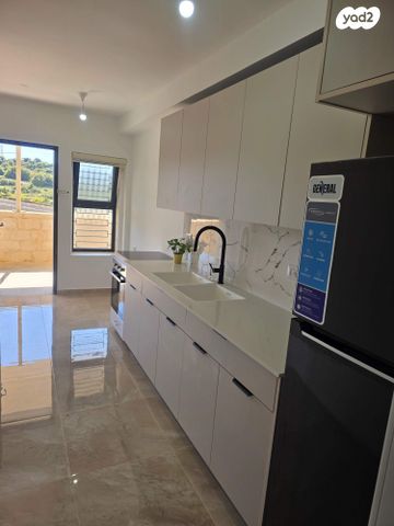 חבקוק הנביא 43