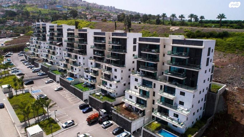 אסתר המלכה 11