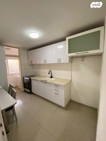 דרך המשחררים 73