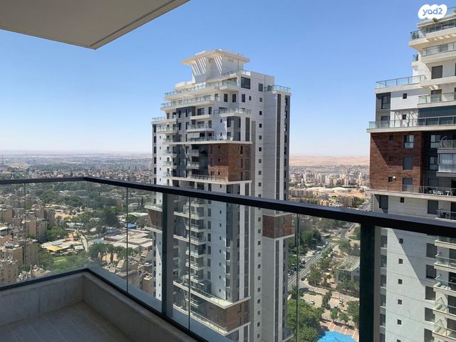 שדרות דוד טוביהו 121