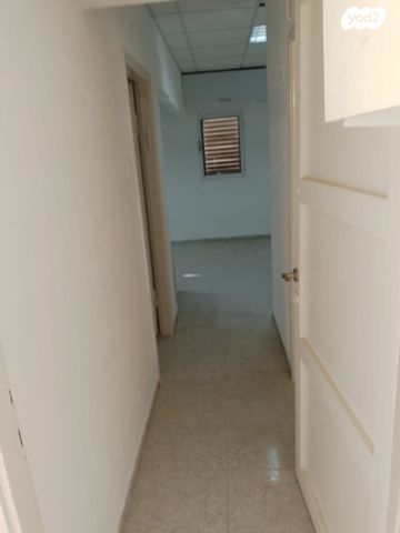 אביגדור עשת 62