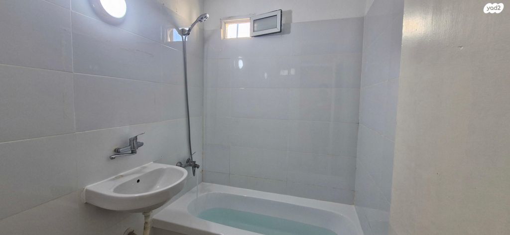 נחלת הר חב"ד 75