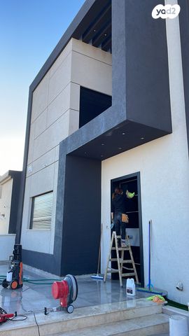 רוזה גינוסר 20