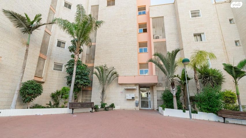 נחום גולדמן 49