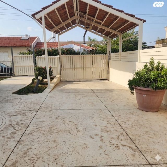 אליעזר קפלן 