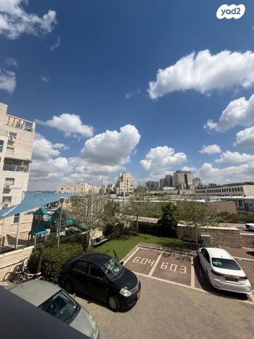 אחיה השילוני 