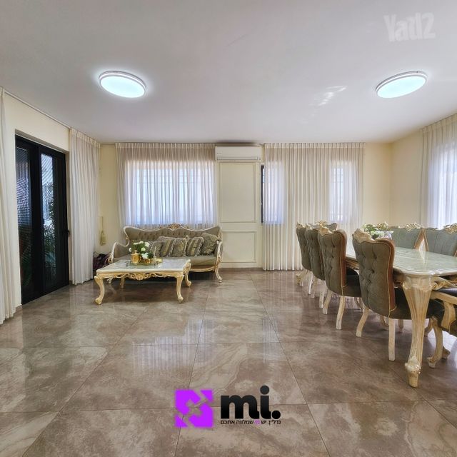 בית פרטי/ קוטג' למכירה בבית שמש (תיווך) — 2