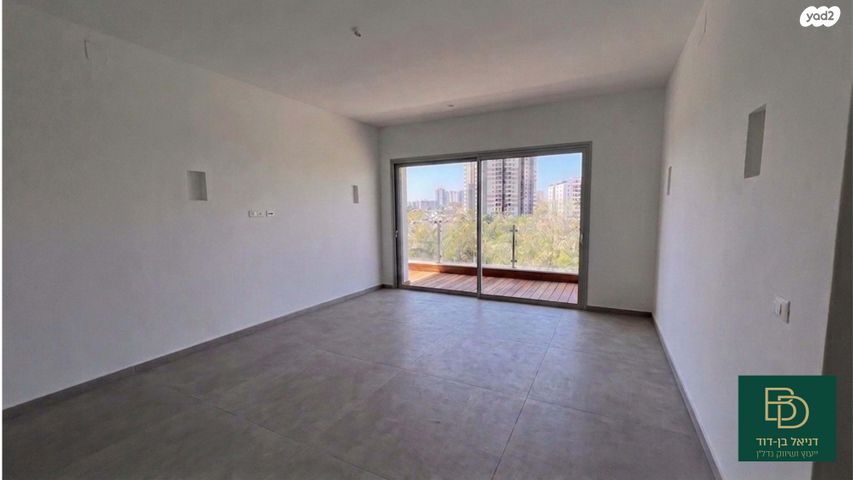 דירה, אחדות, פתח תקווה