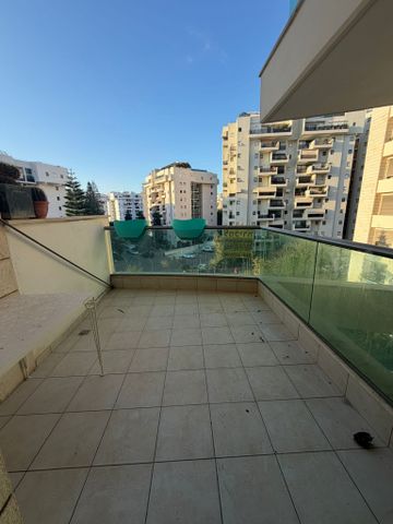 דירה למכירה בתל אביב יפו (תיווך) — 3