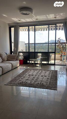 אזורי חן, גימל החדשה