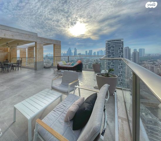 שדרת התמרים 