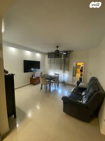 אהרון לובלין 47