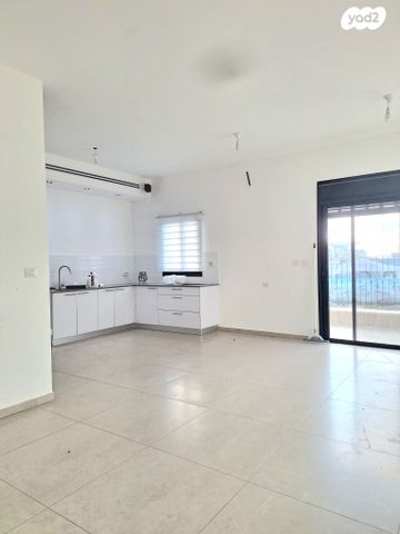 גג/ פנטהאוז