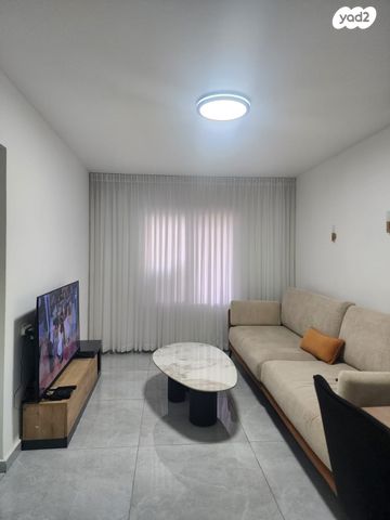 ברל כצנלסון 