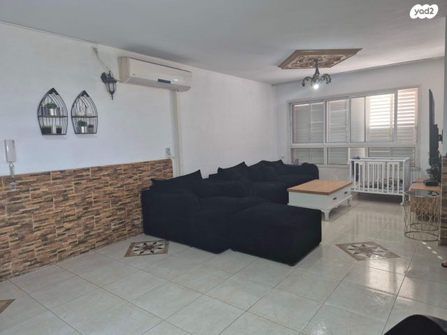 הרב יצחק בן חנן 18