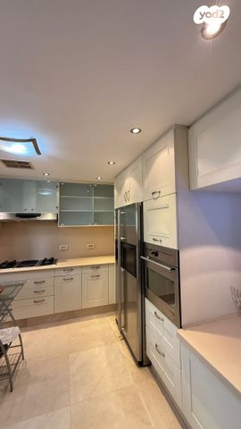 הצפון החדש - כיכר המדינה