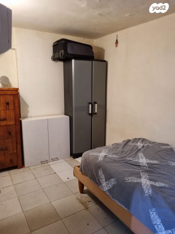 מודעת נכס, בלפור, הגבול רוטשילד, בת ים