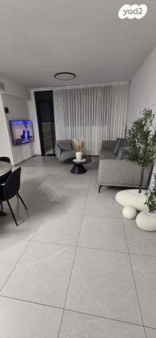 הקרן הקיימת לישראל 32