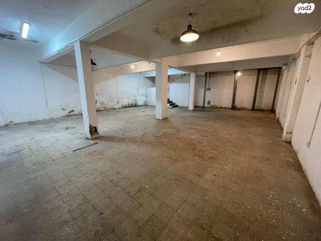 מקווה ישראל 21