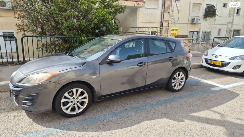 מודעת רכב מאזדה 3