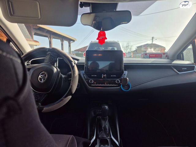 מודעת רכב טויוטה קורולה