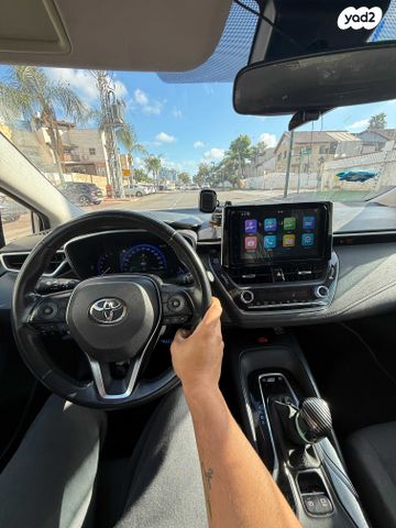 מודעת רכב טויוטה קורולה
