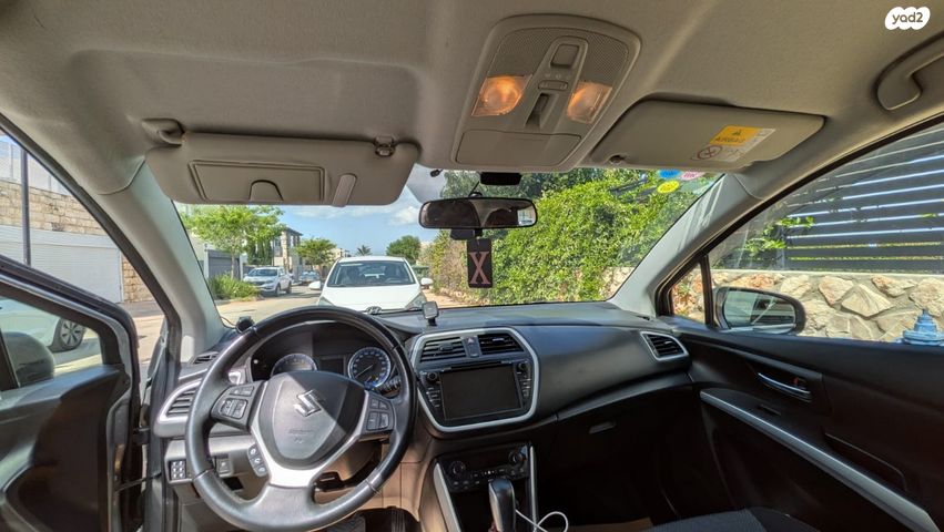 מודעת רכב סוזוקי קרוסאובר