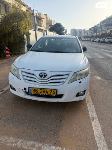מודעת רכב טויוטה קאמרי