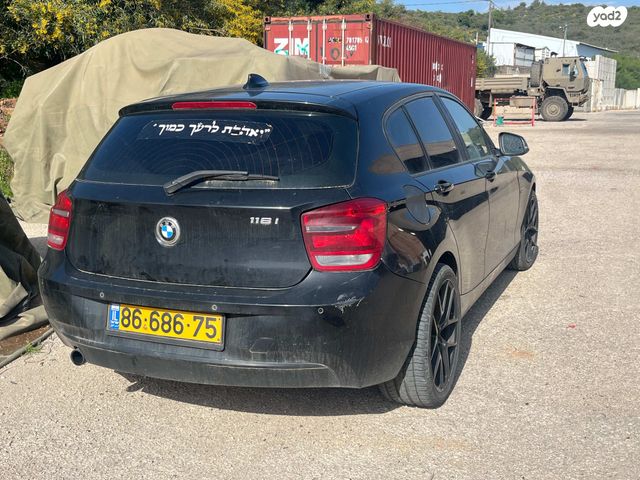 מודעת רכב ב מ וו סדרה 1