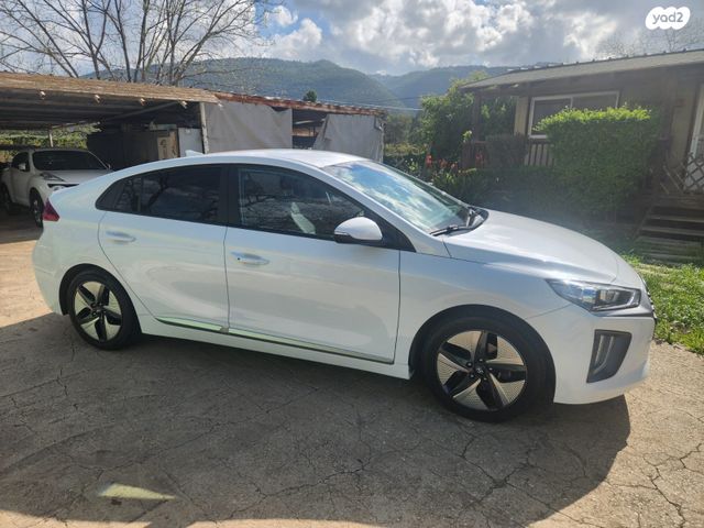 מודעת רכב יונדאי איוניק