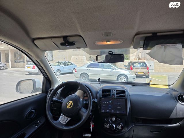 מודעת רכב ניסאן מיקרה