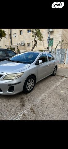 מודעת רכב טויוטה קורולה