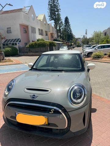מודעת רכב מיני קופר SE (חשמלית)