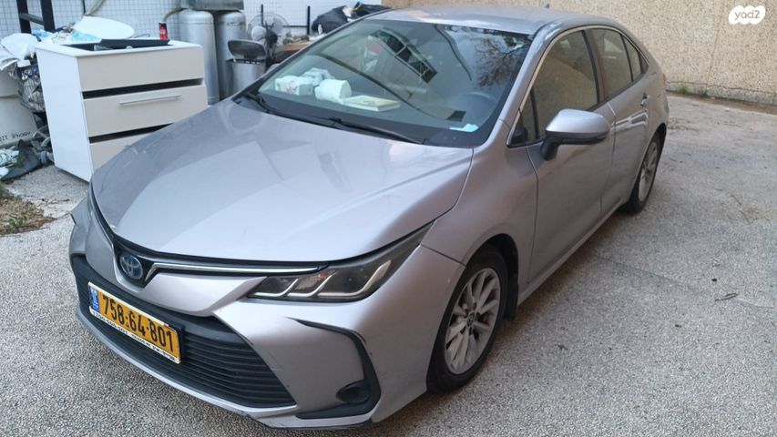 מודעת רכב טויוטה קורולה