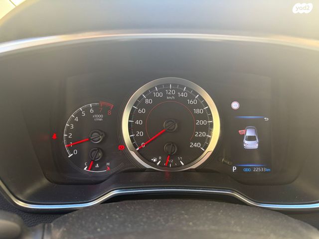 מודעת רכב טויוטה קורולה