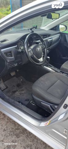 מודעת רכב טויוטה קורולה