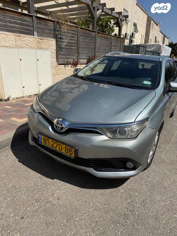 מודעת רכב טויוטה אוריס