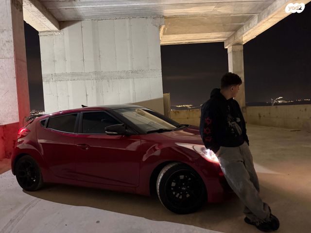 מודעת רכב יונדאי ולוסטר