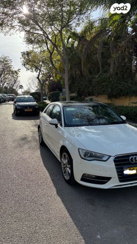 מודעת רכב אאודי A3