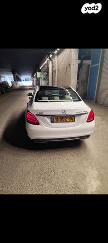 מודעת רכב מרצדס-בנץ C-class