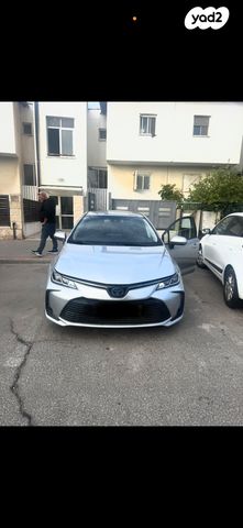 מודעת רכב טויוטה קורולה