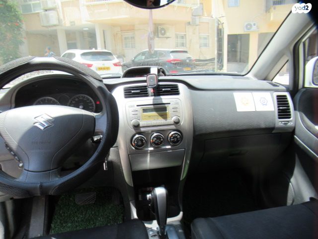 מודעת רכב סוזוקי ליאנה