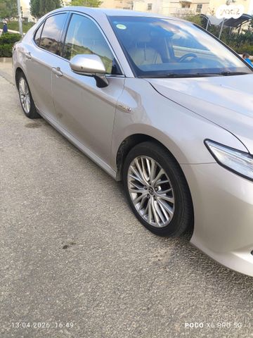 מודעת רכב טויוטה קאמרי