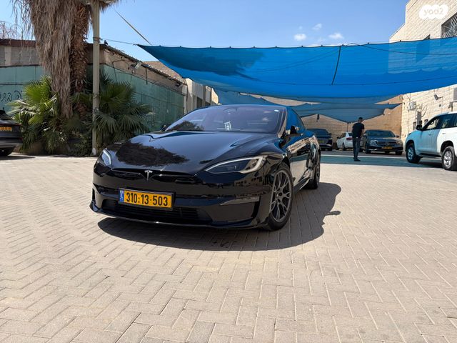 מודעת רכב טסלה מודל S