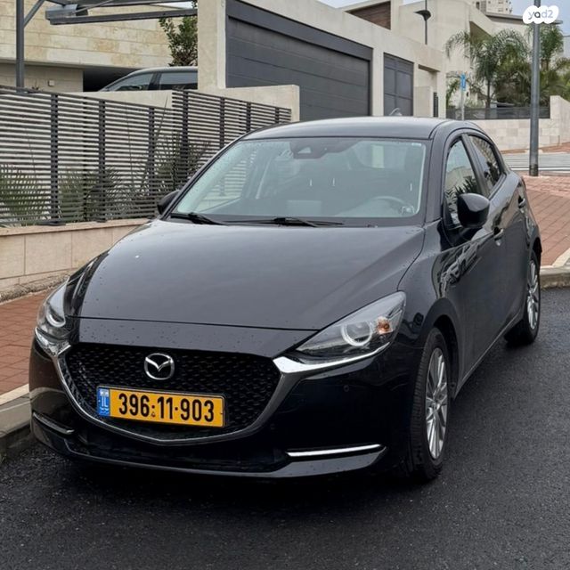 מודעת רכב מאזדה 2