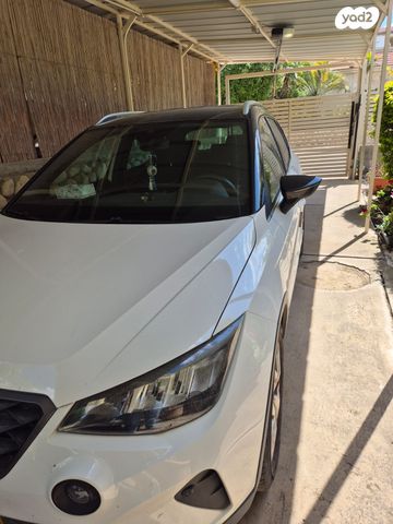 מודעת רכב סיאט ארונה