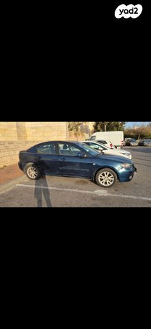 מודעת רכב מאזדה 3