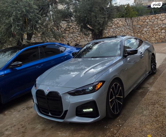 מודעת רכב ב מ וו סדרה 4