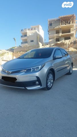 מודעת רכב טויוטה קורולה